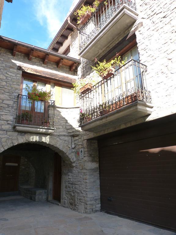 Penzion Casa Casbas Guasillo Exteriér fotografie